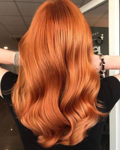 The Best Red Hair Colors to Try in 2019 Silver Purple Hair, Winter Hair Color Trends, Maroon Hair, Strawberry Blonde Hair Color, Ginger Hair Color, Copper Hair Color, Winter Hair Color, Brown Blonde Hair, Copper Hair