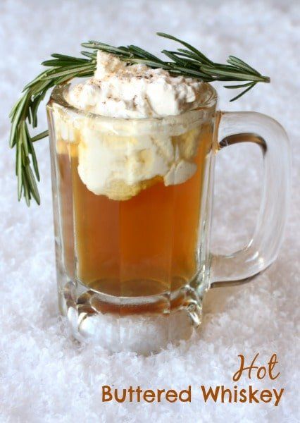 Canadian Christmas, Whiskey Recipes, Ginger Liqueur, Whisky Cocktails, Whiskey Drinks, Rye Whiskey, Alcohol Drink Recipes, Adult Beverages, Fresh Cream