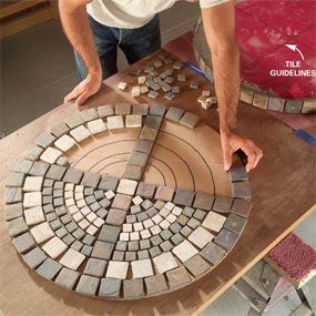 great instructions to build a tiled table from scratch! Outdoor Mosaic Table, Outdoor Mosaic, Tile Mosaic, Mosaic Ideas, Art Tile, Mosaic Table, Mesa Exterior, Mosaic Projects, Refurbished Furniture