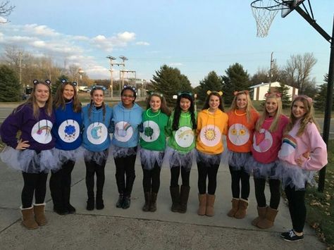 Carebear Halloween Costumes, Sorority Halloween Costumes, Care Bears Halloween Costume, Bff Outfit, Diy Group Halloween Costumes, Best Group Halloween Costumes, Halloween Costumes For Work, Cute Group Halloween Costumes, Bff Halloween Costumes