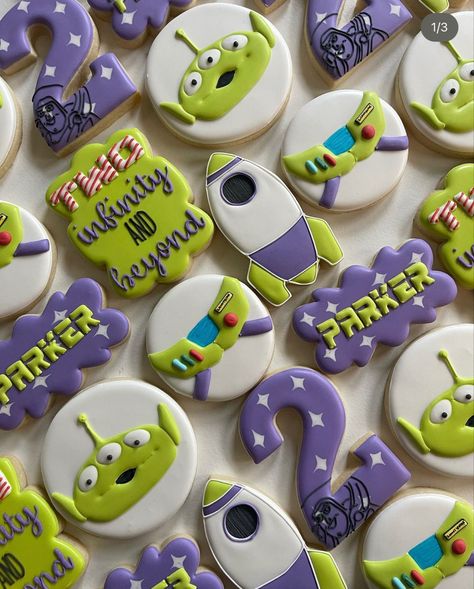 Buzz Light Year Cookies Decorated, Pizza Planet Cookies, Buzz Lightyear Cake Pops, Buzz Lightyear Treats, Buzz Lightyear Cookies Decorated, Two Infinity And Beyond Birthday Cookies, Buzz Light Year Cookies, Buzzlight Year Birthday Theme, Two Infinity And Beyond Cookies