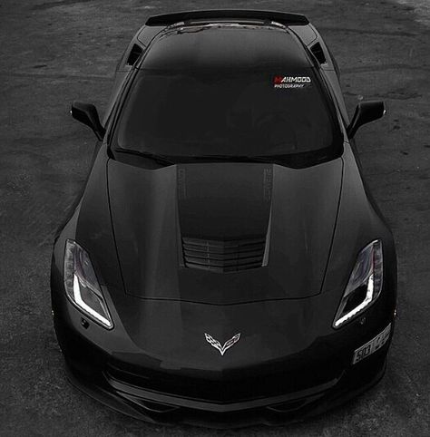 All black. Sexy! #chevrolet #corvette #c7 #stingray Corvette Stingray Black, White Corvette, Corvette C7 Stingray, Black Corvette, C7 Stingray, Chevrolet Corvette C7, Corvette C5, Corvette C8, Chevrolet Corvette Stingray