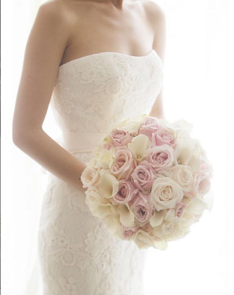 | aboutdetailsdetails.com | bouquet inspiration, ivory white pink color scheme, all roses, bridal ideas, strapless lace wedding dress Bouquet Pastel, Elegant Bridal Bouquets, Simple Wedding Bouquets, Strapless Lace Wedding Dress, Round Bouquet, Bridal Bouquet Pink, Rose Bridal Bouquet, Blush Bouquet, Blush Wedding Flowers