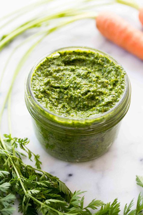 Carrot Sauce, Carrot Top Pesto, Harvest Ideas, Carrot Tops, Yami Yami, Canning Ideas, Carrot Greens, Bbq Sauces, Garden Cooking