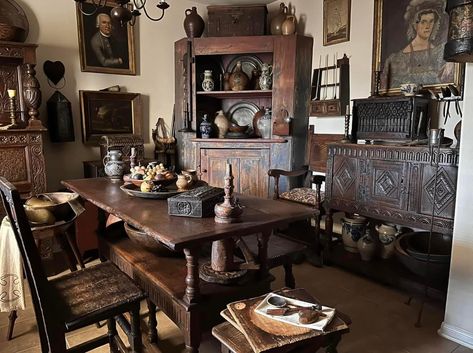 Church Pew Dining Room, Dining Table Against Wall, Medieval Dining Room, Table Against Wall, Church Pew, Dining Room Ideas, Dining Rooms, Reno, Room Ideas