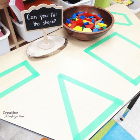 Preschool Invitations, Kindergarten Centres, Math Provocations, Tub Activities, Kindergarten Fine Motor, Line Of Symmetry, Kindergarten Geometry, Geo Board, Purposeful Play