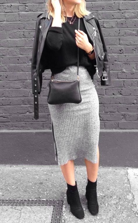 Sweater Weather Outfits, How To Wear Leggings, Cool Girl Style, Stylish Jumpsuit, Grey Skirt, Wardrobe Needs, Trending Fashion Outfits, Athleisure Fashion, Style Looks