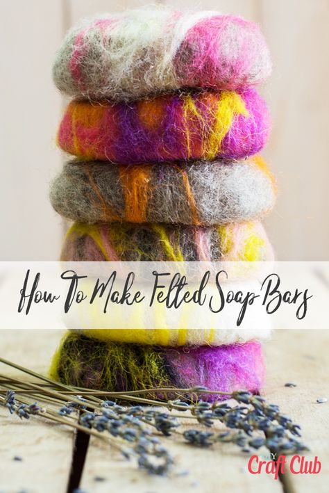 Wool Soap Bars Diy, Felted Soap Tutorial, Felt Soap, Christmas Party Crafts, Handmade Soap Recipes, Felted Soap, Soap Tutorial, Diy Wool, Felted Wool Crafts