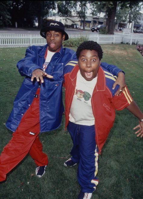 Remember when these were the coolest kids on TV..? Kenan E Kel, Kenan And Kel, 1990 Style, 90s Hip Hop Fashion, 90s Hip Hop, Morrissey, Estilo Hip Hop, Hip Hop Culture, 90s Nostalgia