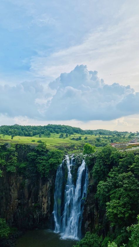 #shotoniphone #patalpaniwaterfalls #view #nature #photography #wallpaper #waterfalls #indore Water Falls Wallpaper Hd, Lonavala Photography, Nature Photography Wallpaper, Waterfall Wallpaper, Shri Ram Photo, Ram Photos, Water Falls, Shri Ram, Photography Wallpaper