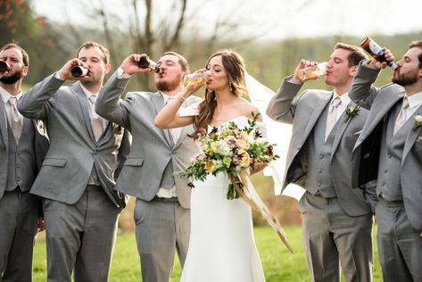 Need this picture with the groomsmen, YESSSSS. #bride #groom #groomsmen #pictureideas #weddingideas #wedding Wedding Photo List, Wedding Parties Pictures, Bridesmaid Pictures, Funny Bride, Wedding Portrait Poses, Bride Pictures, Funny Wedding Photos, Wedding Picture Poses, Photos Poses