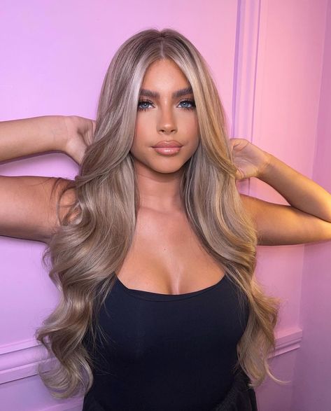 Blonde Root Highlights, Extreme Layers Long Hair, Dimensional Blonde Brunette, Vanilla Champagne Hair Color, Ashy Honey Blonde Hair, Brown Girl With Blonde Hair, Dark Neutral Blonde Hair, Bronde Haircolor With Fair Skin, Blue Eyes Fair Skin Hair Color Ideas