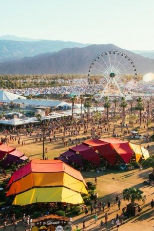 Coachella Festival Decoration, Festival Architecture, Reuse Water Bottles, Desert Music Festival, Coachella Chic, Miami Vice Theme, Coachella Theme Party, Music Festival Aesthetic, Coachella 2020