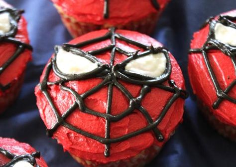 Hungry Harps: 9 DIY Superhero Cupcakes + Wizard World Comic Con {Sacramento} Spiderman Cookies, Spiderman Cupcakes, Vanilla Buttercream Icing, Superhero Cupcakes, Nutella Cupcakes, Store Bought Frosting, Spiderman Birthday Party, Chocolate Buttercream Frosting, Spiderman Party