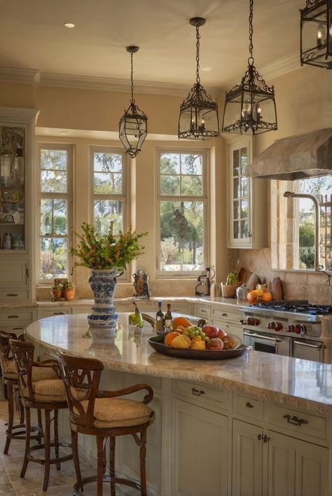 Home Mediterranean Style, House Interior Mediterranean, Mediterranean House Kitchen, Kitchen Ideas Mediterranean, Mediterranean Homes Kitchen, Mediterranean Homes Interior Kitchen, Mediterranean Decor Kitchen, Mediterranean Style Kitchen, Kitchen Mediterranean