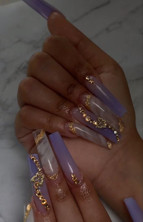 Nude Purple Nail Designs, Gold And Lavender Nails, Gold And Lilac Nails, Purple Tapered Square Nails, Purple And Gold Quince, Quince Nails Purple, Dark Purple And Gold Nails, Purple And Gold Nails Acrylic, Lilac And Gold Nails