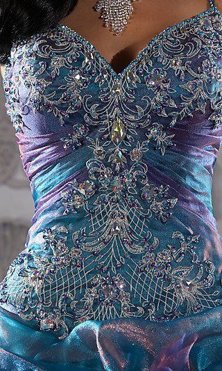 Sparkle Peacock Dress, فستان سهرة, Beauty Dress, Gorgeous Gowns, Quinceanera Dresses, Mode Inspiration, Beautiful Gowns, Formal Gowns, Fancy Dresses