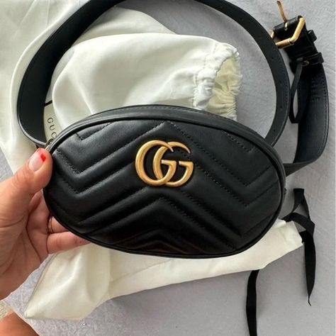 Fanny Pack - Calfskin Matelasse GG Marmont Belt Bag Crochet Shirt, Gg Marmont, Phone Holster, Walker Boots, Gucci Black, Gucci Handbags, Light Stain, Cute Bag, Mom Style