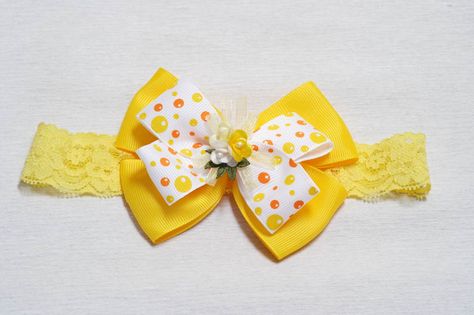 Pita Bayi & Anak dengan berbagai design yang lucu dan menarik.  Bisa digunakan untuk usia 2 bulan ke atas s/d anak 8 tahun  Jenis Pita : Grosgrin  Ukuran Pita : 10 cm  Jenis Bandana : Rajutan & Renda Elastis Background Edit, Pita, Baby Headbands, Batik, Cufflinks, Enamel Pins, Cuff, Design