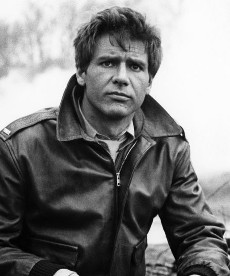 That furrowed brow is just *Italian chef's kiss*. Melissa Mathison, Hanover Street, Indiana Jones Films, Wow Photo, Kevin Costner, Harrison Ford, Hans Solo, Film Producer, Flight Jacket