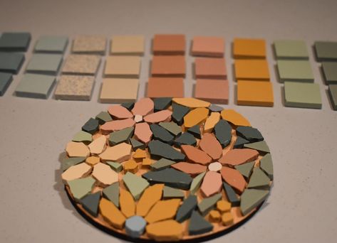 bringing our beautiful tiles to life through flowers in bloom🌼🌸 #floralmosaickits #mosaickits #mosaic #DIY #crafts #florals #flowers #kit #mosaic #mosaic tiles #getcreative #craftinspiration #mosaicdesign #floralpattern #porcelaintile #tilestyle #craftparty # Mosaic Trivet, Mosaic Stepping Stones, Craft To Make, Wooden Circle, Mosaic Kits, Floral Mosaic, Mosaic Flowers, Time With Friends, Beautiful Tile