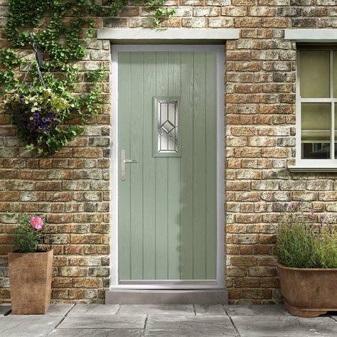 Cottage Style Front Doors, Cottage Entrance, House Entrance Doors, Composite Front Doors, Front Doors Uk, Cottage Front Doors, Composite Front Door, Outdoor Living Diy, Front Door Styles