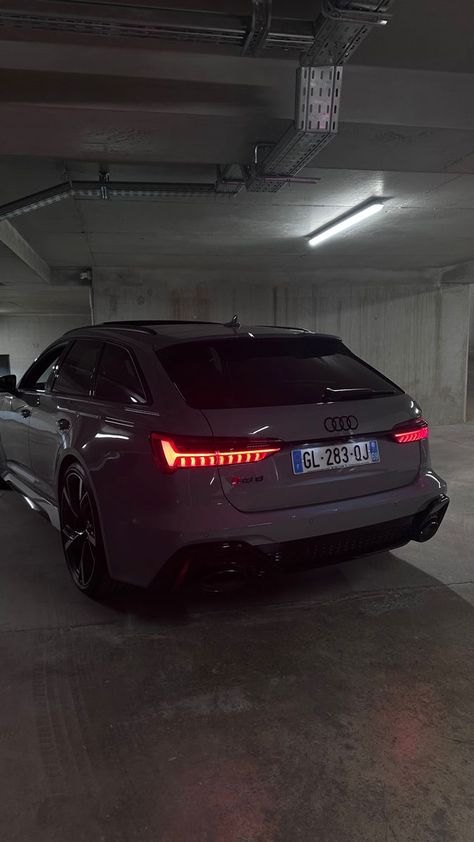 Audi Rs6 Wallpapers, Audi Aesthetic, Audi Wallpaper, Audi Rs8, Rs6 Audi, Dream Cars Audi, Car Iphone Wallpaper, Luxury Cars Audi, Audi Tt Rs