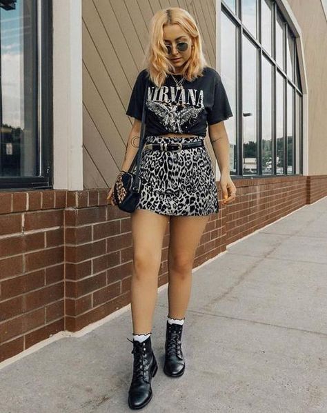 Mini Outfits, Edgy Summer Outfits, Grunge Summer Outfits, Neo Grunge, Summer Outfit For Teen Girls, Vintage Summer Outfits, Hippie Grunge, Korean Summer Outfits, Tokyo Street Fashion