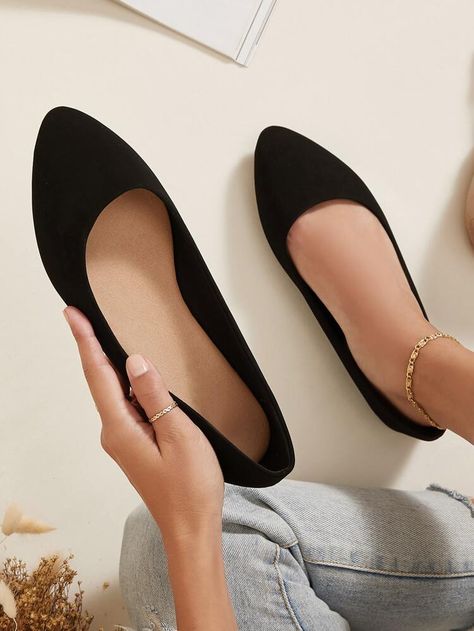 Wide Fit Pointed Toe Ballet Flats | SHEIN USA Street Hijab, Pointed Ballet Flats, Street Hijab Fashion, Hijab Fashion, Classy Outfits, Ballet Flats, Mood Board, Brain, Ballet