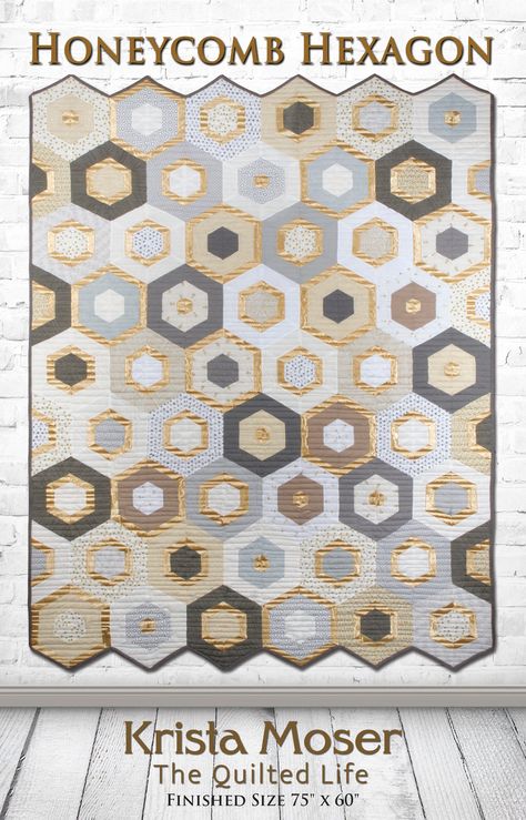 Honeycomb Quilt, Twin Quilt Pattern, Hexagon Quilt Pattern, Hexagon Print, Machine Quilting Patterns, Quilt Modernen, Hexagon Quilt, Triangle Quilt, Contemporary Quilts