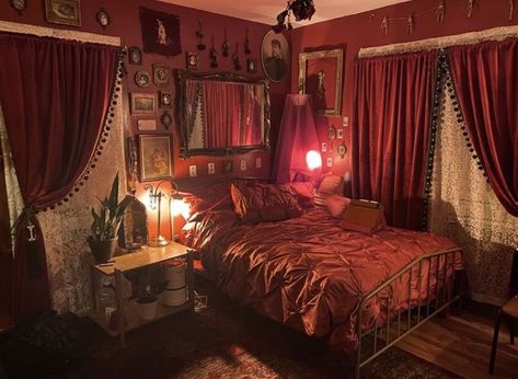 Vamp Room Decor, Red Whimsigoth Bedroom, Red Gothic Bedroom, Red Rooms Bedroom, Whismgothic Room, Love Core Room, Vampire Bedroom Aesthetic, Whimsigoth Room Decor, Southern Gothic Bedroom