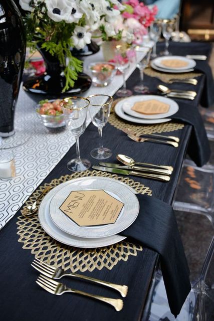 wedding trends stunning charger plates #weddingchargers #chargerplates #weddingtables #weddingdecor #gold #gatsbywedding Gold Wedding Reception Tables, Arte Art Deco, Navy Blue And Gold Wedding, Gold Wedding Reception, Hexagon Wedding, Wedding Reception Table Decorations, Gold Wedding Colors, Pink Art Deco, Reception Table Decorations