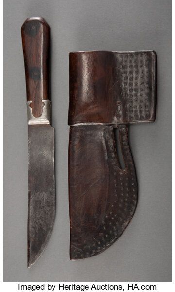 Knife Bolster, Bone Knife, Leather Knife Sheath, Knife Ideas, Pipe Tools, Mountain Men, Brass Tacks, Cool Knives, Knife Sheath