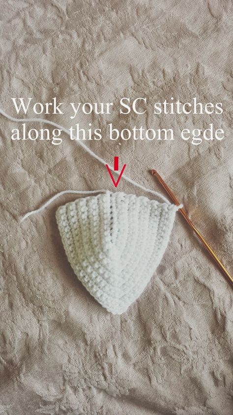 from a thread: How to Crochet a simple bralette / crop top pattern How To Crochet A Cup For Top, How To Crochet A Bra Cup, Crochet Top Cup, Crochet Bra Cup, Simple Crochet Top, Crochet Bra Pattern, Crochet Bralette Pattern, Crochet Bodycon Dresses, Bralette Pattern