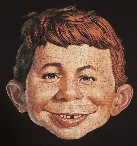 Imvu Accessories, Instagram Icon Aesthetic, Alfred E Neuman, Retro Games Poster, Mad Face, Circle Face, Shirt Collars, Simplistic Wallpaper, Mad Magazine