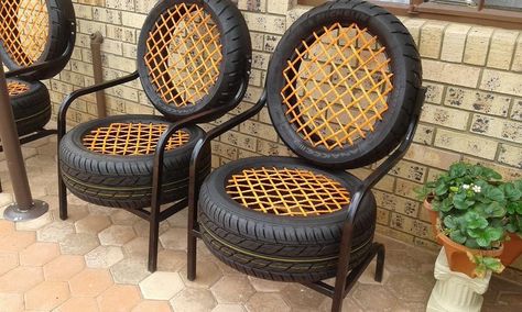 Chairs made with tires Kursi Ban, Tire Chair, Small Patio Ideas On A Budget, Tire Chairs, Tire Craft, Tire Furniture, Tire Garden, Tire Art, Car Part Furniture