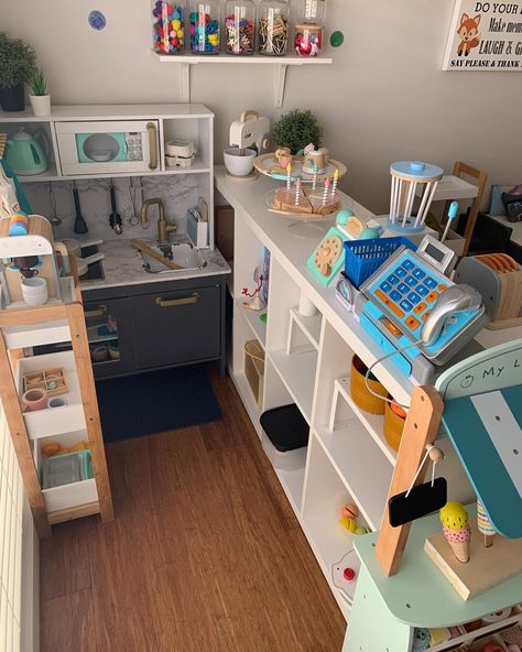 Ikea Kids Playroom, Playroom Couch, Daycare Room Design, Toddlers Playroom, Organize A Playroom, Playroom On A Budget, Playroom Seating, Organization Playroom, Storage Playroom