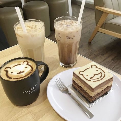 Cottagecore Recipes, Korean Cafe, Food Content, Makanan Diet, Coffee Aesthetic, Kawaii Food, Cold Meals, Food Obsession, Cafe Food