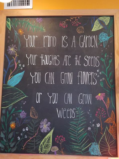 Good Morning Chalkboard Art, Chalk Board Quotes Ideas, Classroom Chalkboard Art, Office Chalkboard Ideas, Large Chalkboard Ideas, Chalkboard Art Classroom, Motivational Chalkboard Art, Positive Chalkboard Quotes, August Chalkboard Art Ideas