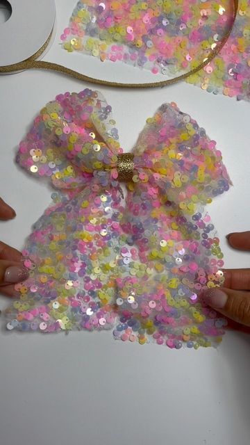 Sequin Hair, Hair Bow Tutorial, Bows Diy Ribbon, Sequin Bow, Diy Hair Bows, Diy Bow, Ribbon Bows, Hair Bow, Hair Bows