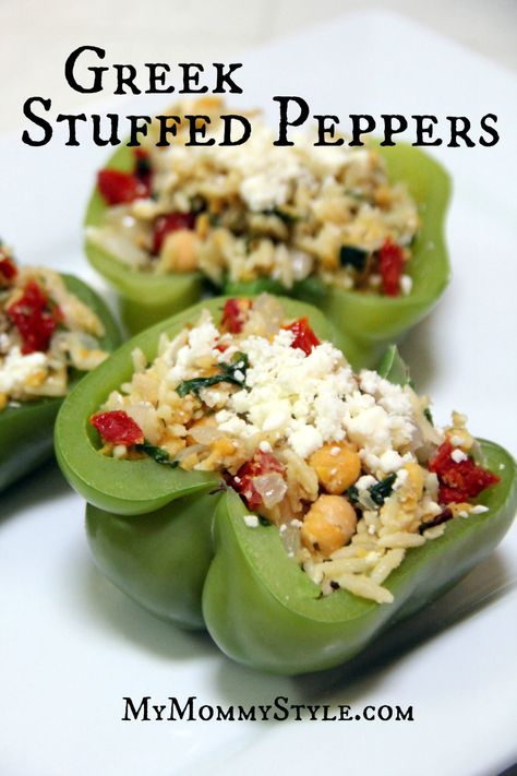 Orzo Stuffed Peppers, Greek Feast, Orzo Spinach, Greek Stuffed Peppers, January Recipes, Greek Orzo, Vegetarian Stuffed Peppers, Meatless Dishes, Vegetarian Ideas