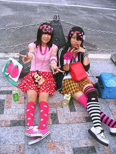 Decora Fashion, Harajuku Decora, High Knee Socks Outfit, Japan Fashion Street, Harajuku Fashion Street, Kei Fashion, Harajuku Girls, Fashion District, Alt Fashion