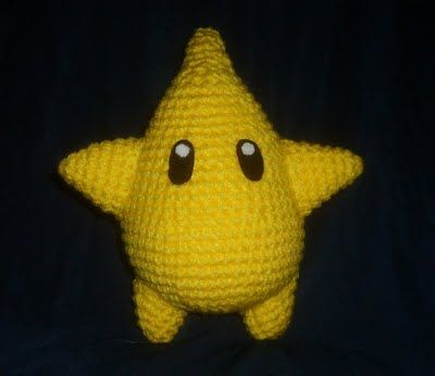 Luma Amigurumi - Free Pattern Crochet Mario, Mario Crochet, Mario Star, Crochet Characters, Crochet Pokemon, Crochet Geek, Fair Isles, Toyama, Mario Brothers