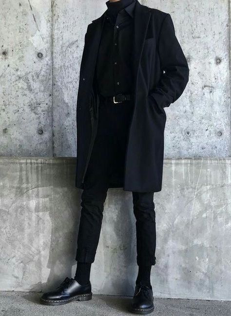 Mens Boots Fashion Modern Gentleman, Mens Boots Fashion Outfits, Mens Boots Fashion Casual, Men Boots Outfit Casual, Boots And Jeans Men, Mens Aesthetic, Dr Martens Outfit, Boots Outfit Men, Thor Ragnarok