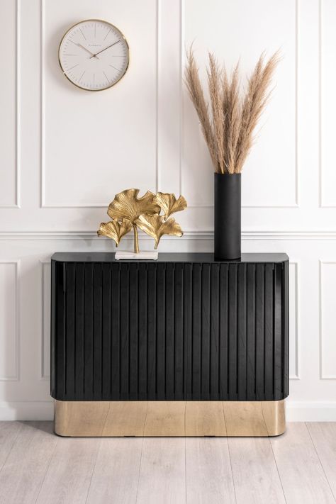 15 Exciting Ways to Make Central Heating Radiators Look Good Hidden Radiator Ideas, Radiator Cover Console Table, Radiator Wall Ideas, Contemporary Hallway Ideas, Radiator Cover Styling, Radiator Cover Ideas Living Room, Radiator Cover Decor, Home Entrance Ideas Entryway Modern, Hidden Radiator