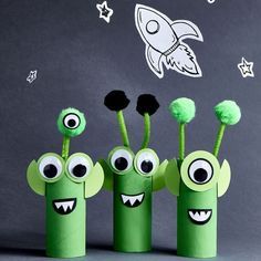 Turn cardboard tubes into friendly aliens. Let your creativity go wild with this project! Space Crafts For Kids, Alien Crafts, Pool Games, Toilet Paper Roll Crafts, Paper Roll Crafts, Space Party, Family Crafts, Camping Crafts, Childrens Crafts