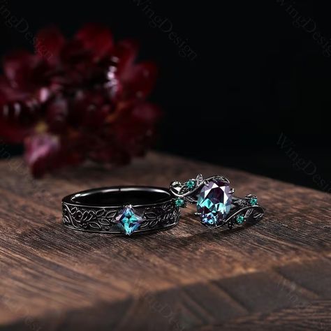 Vintage Alexandrite Couples Ring Set Gothic Black Gold His and Hers Wedding Band Mens Princess Cut Ring Twig Branch Bridal Promise Ring Set - Etsy Witchy Wedding Rings, His And Hers Wedding Rings, Meteorite Wedding Rings, Princess Cut Ring, Twig Branch, Couples Ring, Promise Ring Set, Cute Engagement Rings, Alexandrite Stone