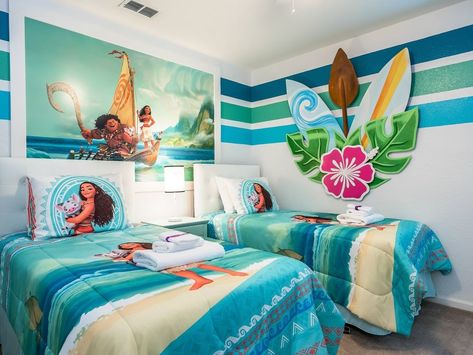 Moana Bedroom Ideas, Hawaiian Bedroom Ideas, Moana Bedroom, Moana Room, Hawaiian Bedroom, Disney Themed Rooms, Baby Moana, Casa Disney, Disney Bedrooms