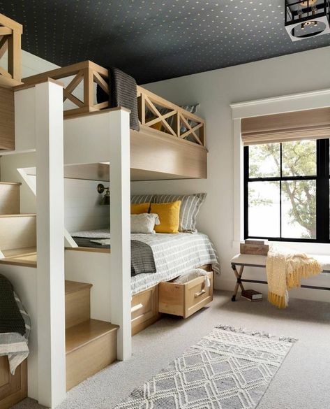 Vivir Design on Instagram: “Who’s in the mood for bunk beds that most of us 'so called adults' would love? Beautiful design by @ohara_interiors [ Build:…” Modern Classic Interior Design, Bunk Bed Room, Bunk Bed Rooms, Space Concept, Modern Classic Interior, Bunk Beds Built In, Narrow Rooms, Chill Zone, Kids Interior Design