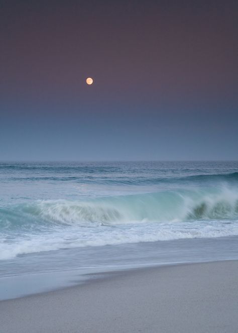 The full moon rising over breaking surf at Nauset Beach on Cape Cod. This is my best selling print! Full Moon Photography, Full Moon Rising, Beach Art Painting, Moon Rising, Moon Photography, Tropical Storm, Ocean Vibes, Moon Rise, The Full Moon